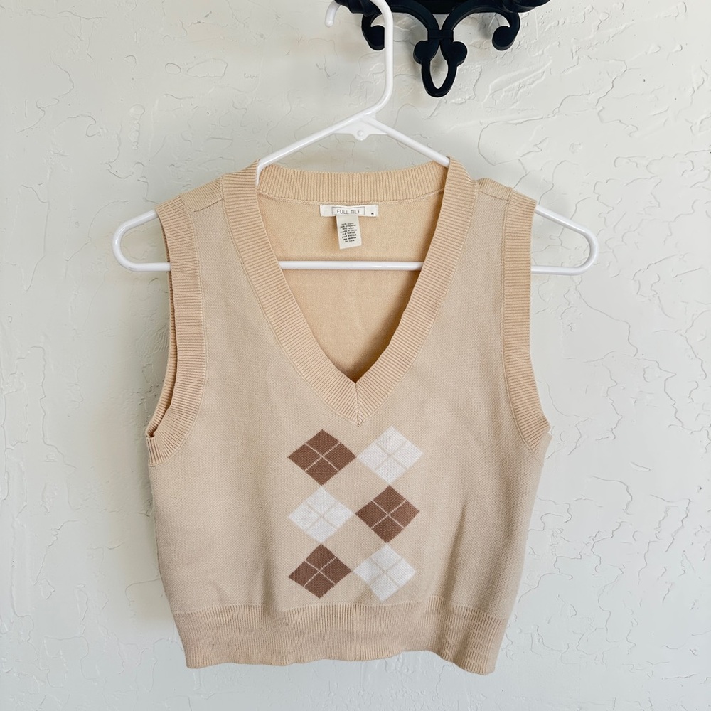 Full Tilt Beige Argyle V-Neck Sweater Vest 90s Fashion - Size S